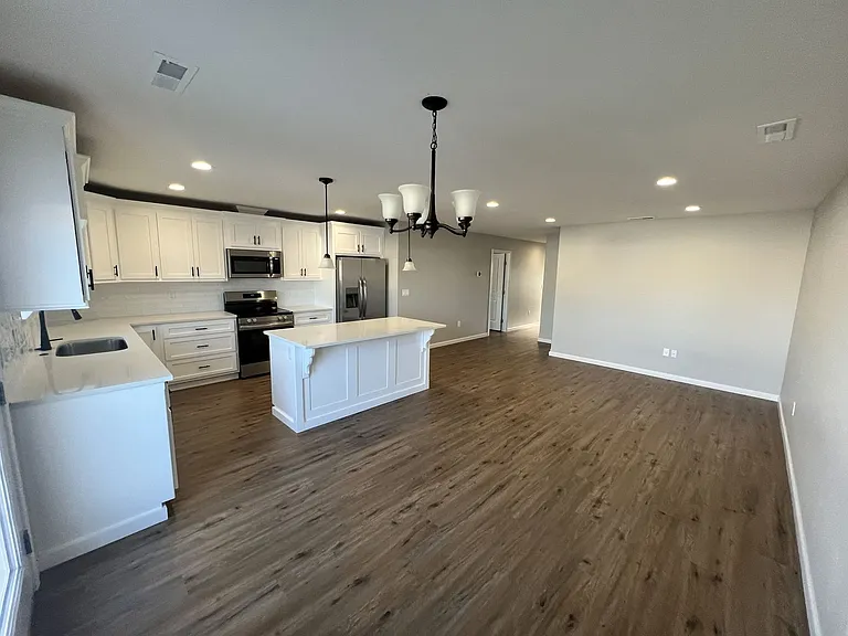 H 107 Grant Dr — Photo 7