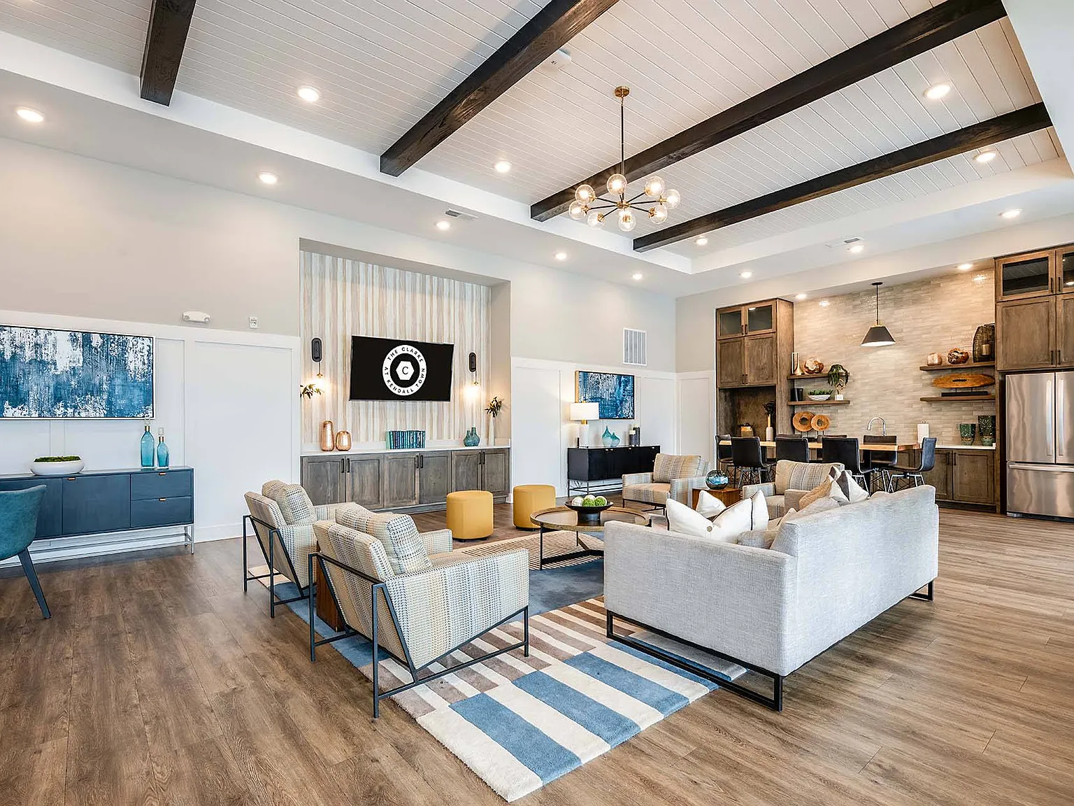 The Clarke at Kendall Town Apartments — Photo 3