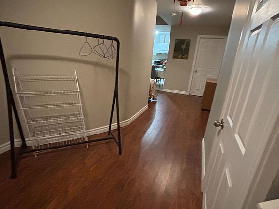 4th image of 45 Gladys Rd #Basement