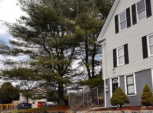 (Undisclosed Address), Worcester, MA 01604