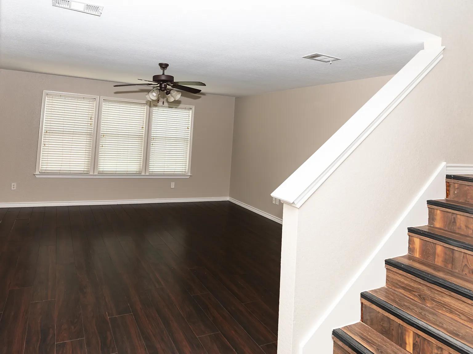 8836 Wayne St — Photo 4