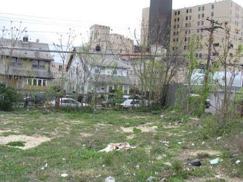 1st image of 1859 Gateway Blvd