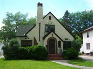 1315 8th St S, Fargo, ND 58103