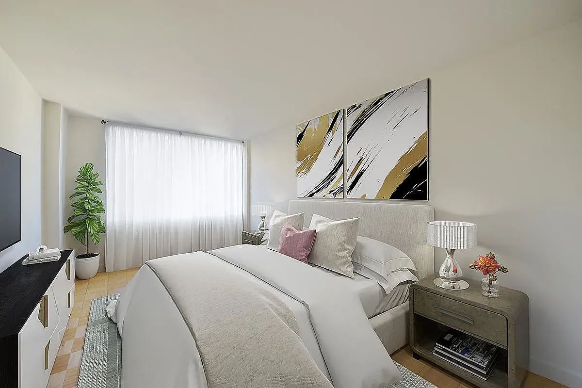 333 East 56th Street — Photo 2