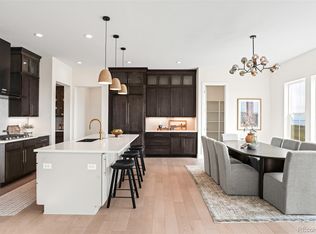 6638 S White Crow Ct, Aurora, CO 80016