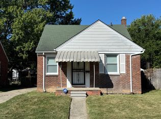 9073 Stahelin Ave, Detroit, MI 48228