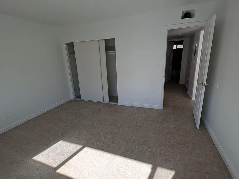 317 S Rose St #2 — Photo 5