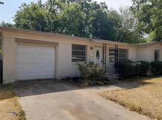 5321 Whitten St, Fort Worth, TX 76134