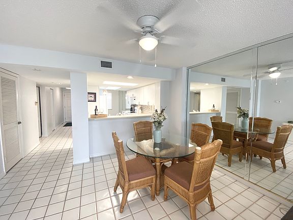 Great room Flex Space