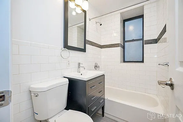 Rented by Halstead Real Estate | media 15