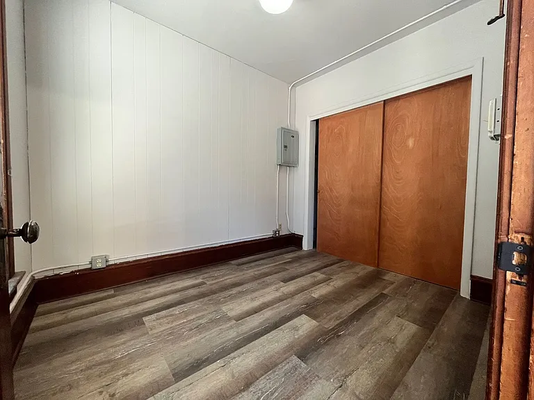 306 S 3rd St W #201 — Photo 5