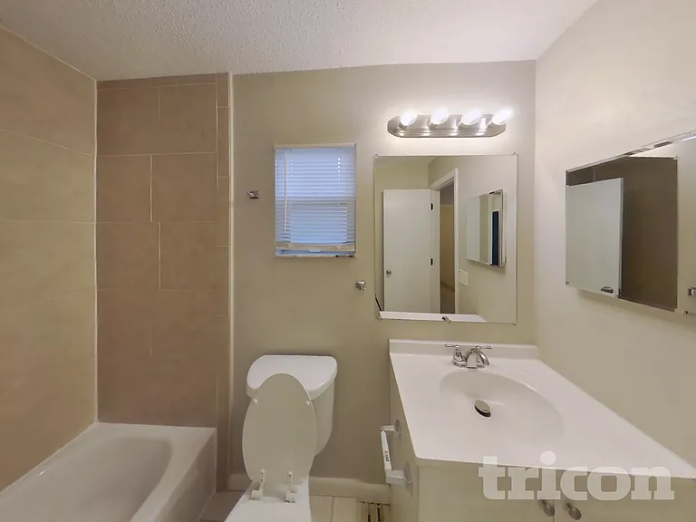 613 Boston St — Photo 10