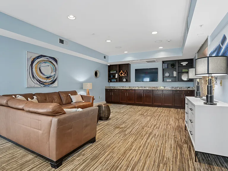 Greylyn Estates — Photo 17