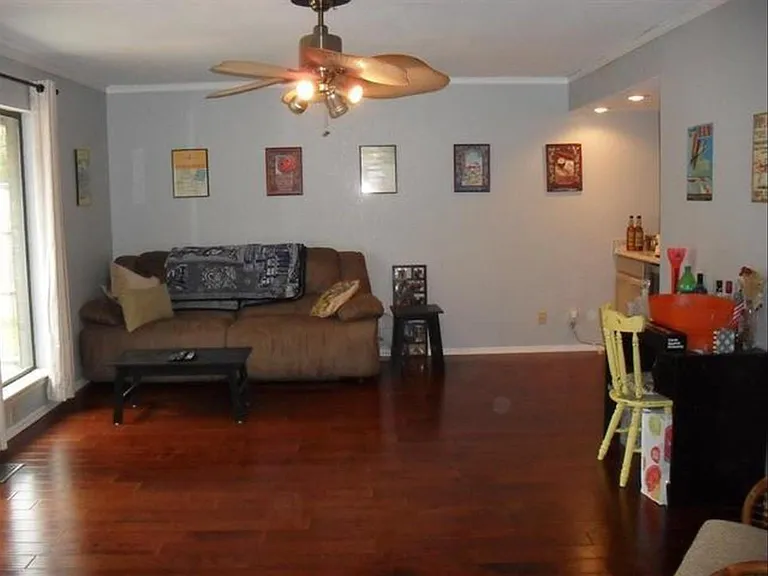 4107 Country Club Dr — Photo 9