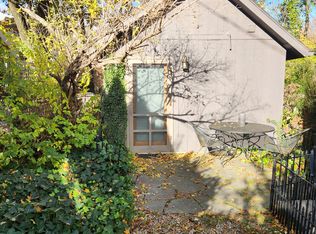 9 Ivy St REAR 9, Cambridge, MA 02138