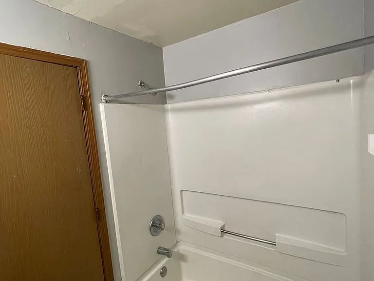 72 Chittenden Ave — Photo 42