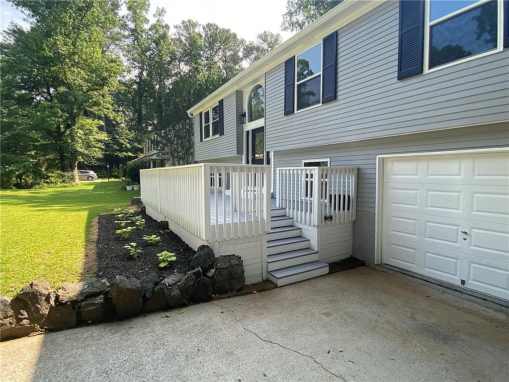 266 Pinehurst Ln, Marietta, GA 30068 MLS 7242313 Zillow