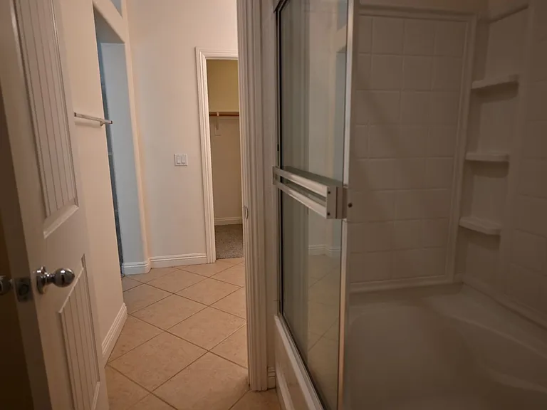 5472 Overlook Valley St — Photo 33