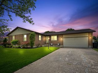 3009 Chickadee Dr, Hamilton, OH 45011