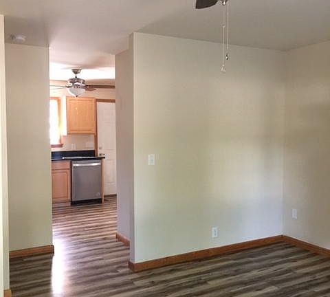 2nd image of 617 Clyde Ave