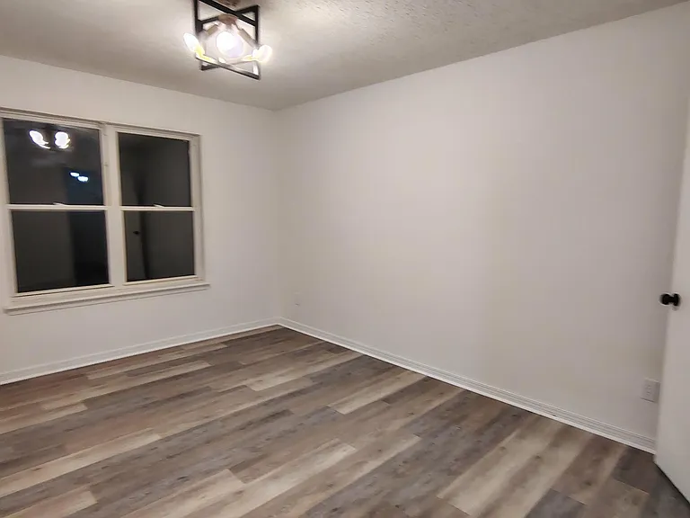3129 Glen Flora Way — Photo 5