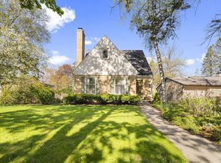 5757 N Crestwood Blvd, Glendale, WI 53209