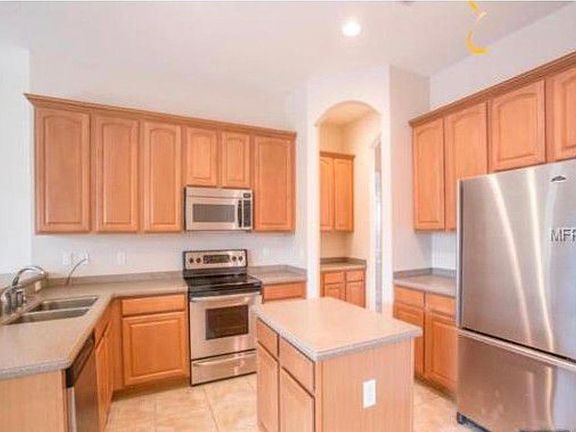 2nd image of 2205 Northumbria Dr