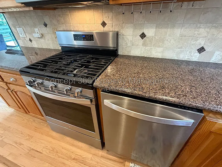 237 Novara Dr — Photo 22