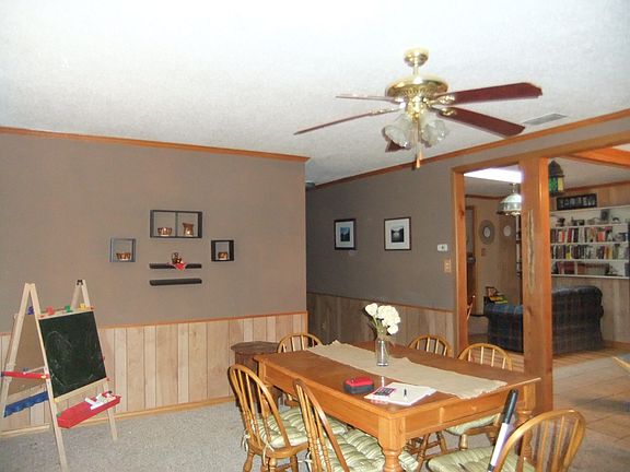 2nd image of 1807 Chestnut Dr