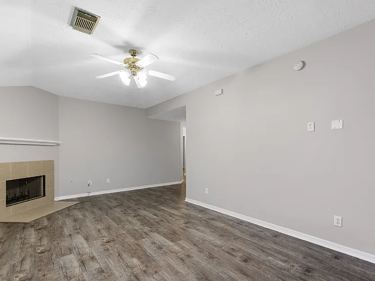 2434 Montana Blue Dr — Photo 11