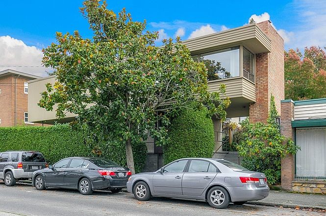 1st image of 2506 32nd Ave W APT 4