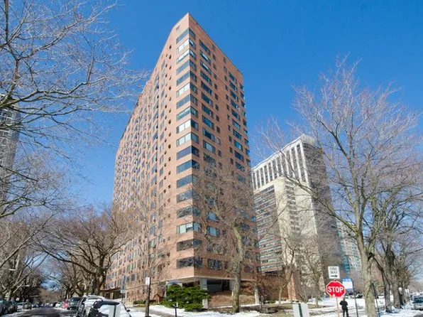 3100 N Lake Shore Dr APT 1913, Chicago, IL 60657