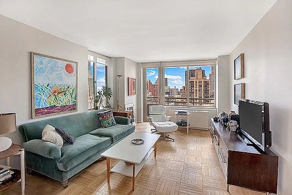 1st image of 236 E 47th St APT 29B