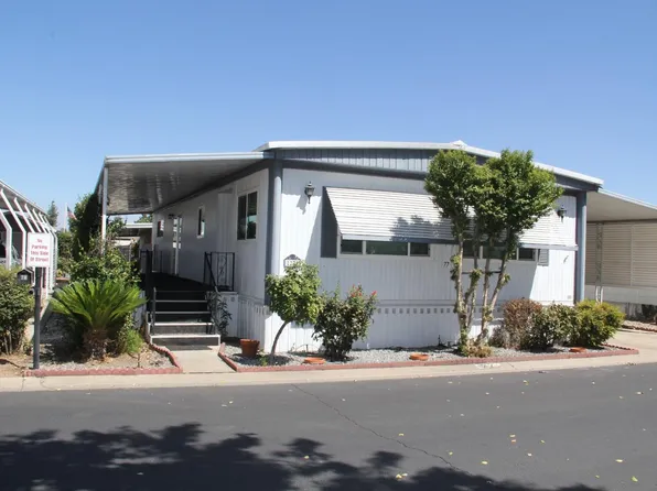 1001 Sylmar Ave Space 77, Clovis, CA 93612