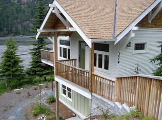 374 Cornet Bay Rd, Oak Harbor, WA 98277