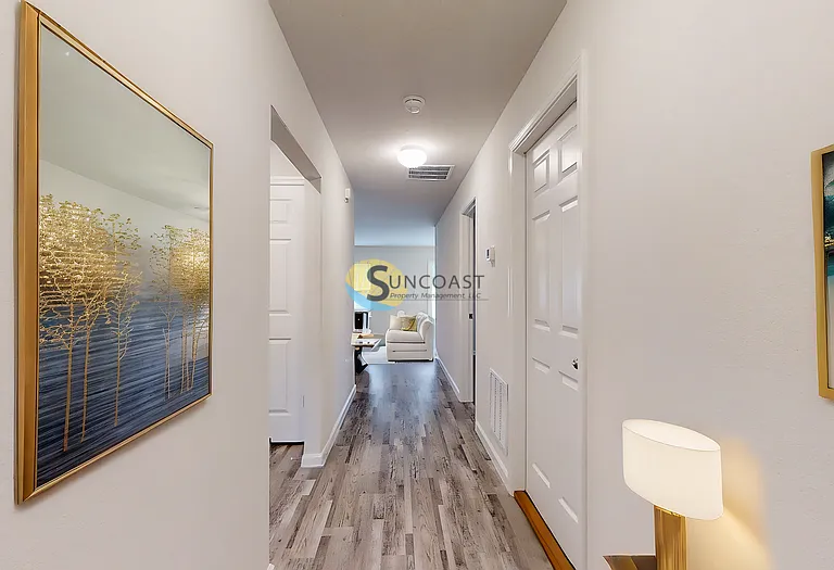 61 Plain View Dr #B — Photo 2