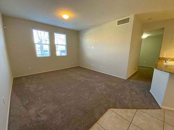 4th image of 50 Aura De Blanco St Building 7