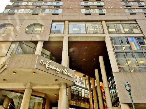 1420 Locust St APT 32H, Philadelphia, PA 19102
