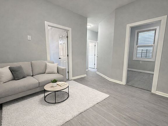 4th image of 11 Cedar St #2A