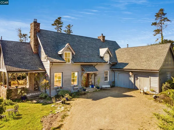 45100 Drifters Reef Rd, Mendocino, CA 95460