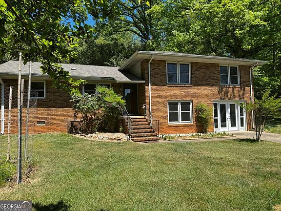 3rd image of 175 Rivermont Rd