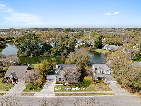 2nd image of 935 Portabella Ln