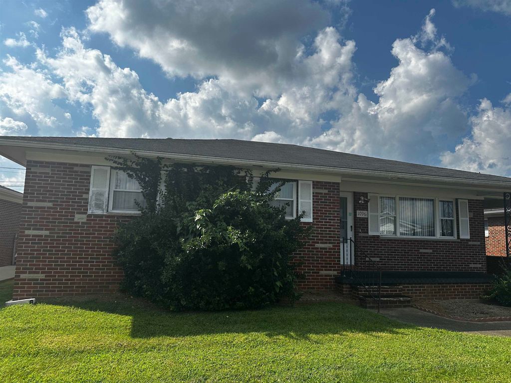 Real estate listing image