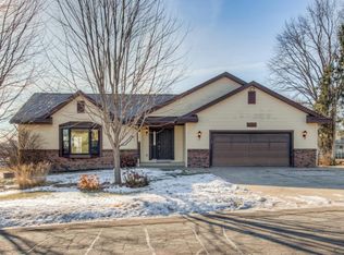 1002 3rd St NE, New Prague, MN 56071
