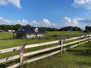 3180 Walkers Chapel Rd, Adolphus, KY 42120