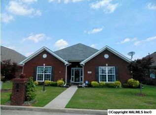 2510 Hampshire Dr SW, Decatur, AL 35603