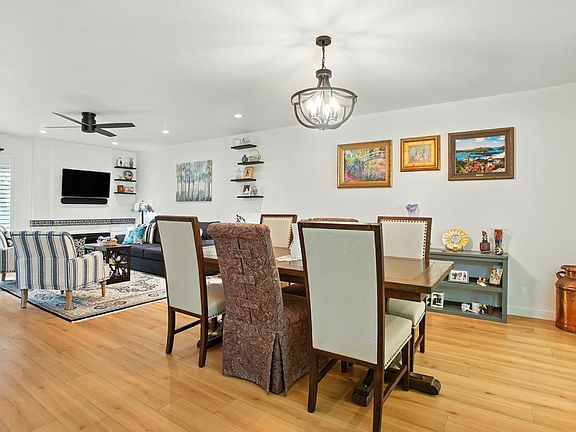 4th image of 202 Dunbarton Cir