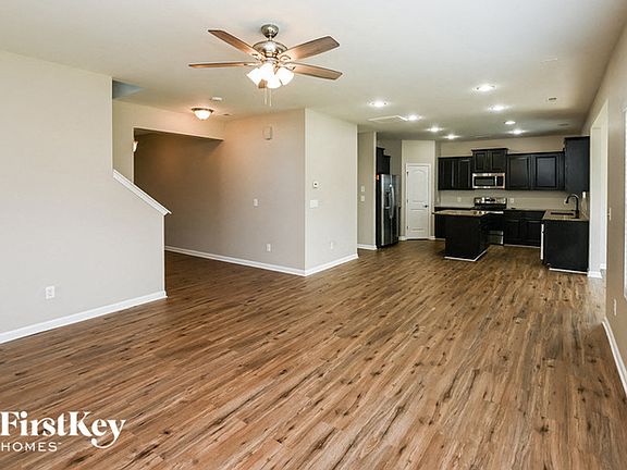 4th image of 10616 Kempsford Dr