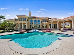 1257 Waggle Way, Naples, FL 34108