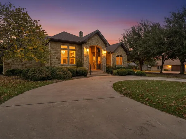 114 Preston Trl, Meadowlakes, TX 78654